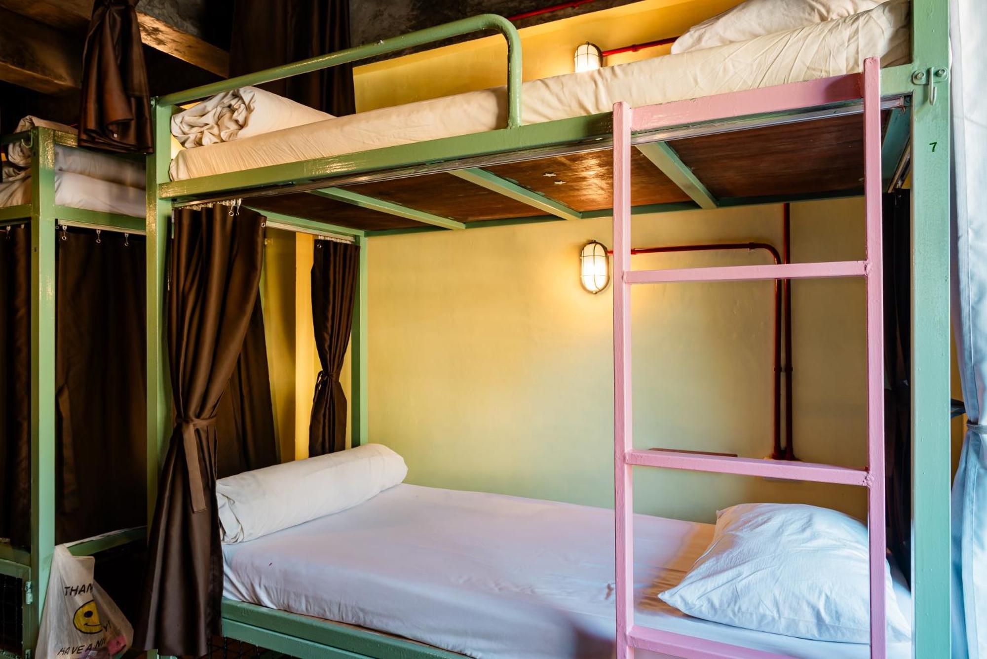 Sleeper Hostel Ao Nang Bilik gambar